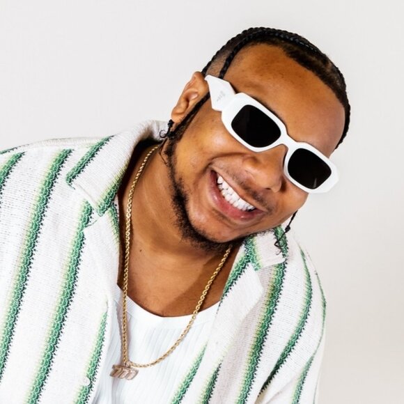 Prada Women Sunglasses Ivory White Dark Gray Rectangle PR17WS 1425S0 NEW - Picture 17 of 17